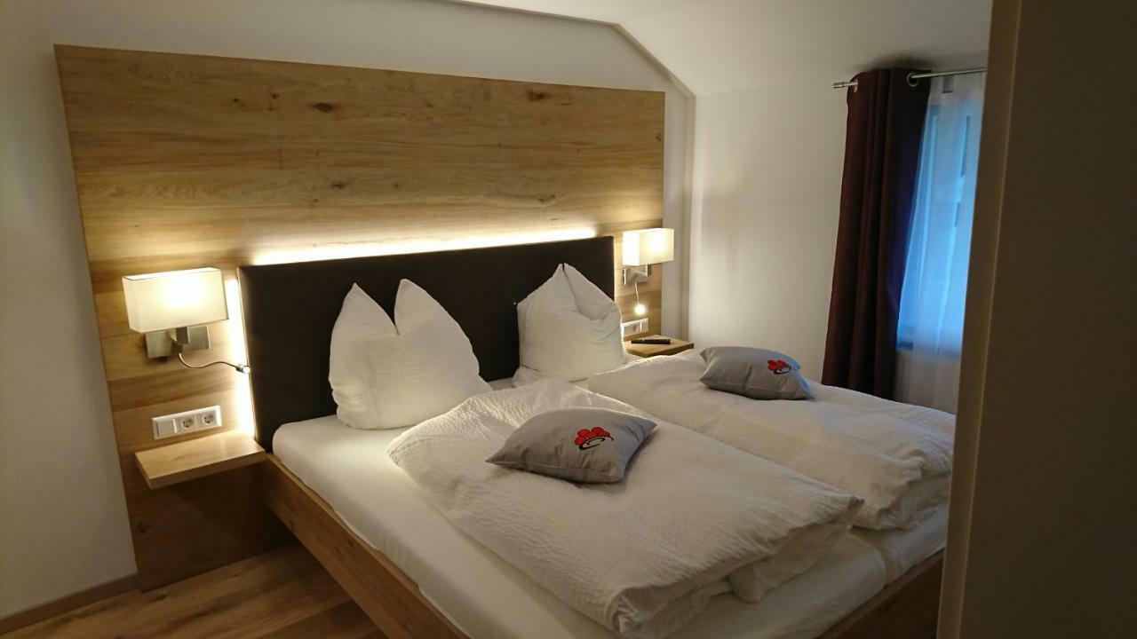 Traumhafte Ferienwohnung Mit Pool Steinen  Exterior foto